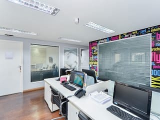 Foto do Sala-Conjunto comercial para venda e locação em Vila Andrade, 140m²