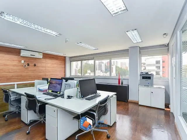 Sala com 140m², à venda, no bairro Vila Andrade em São Paulo