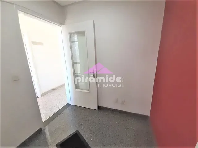 Sala com 31m², à venda, no bairro Jardim Esplanada em São José dos Campos