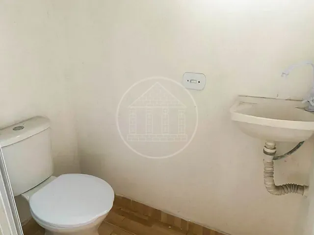 Sala com 31m², para alugar, no bairro Jardim Represa em São Paulo