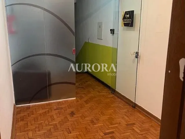 Sala com 60m², para alugar, no bairro Jardim Londrilar em Londrina