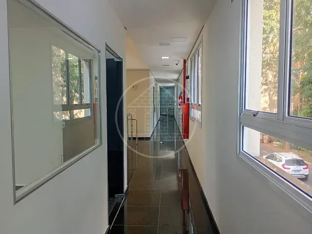 Sala para alugar, no bairro Interlagos em São Paulo