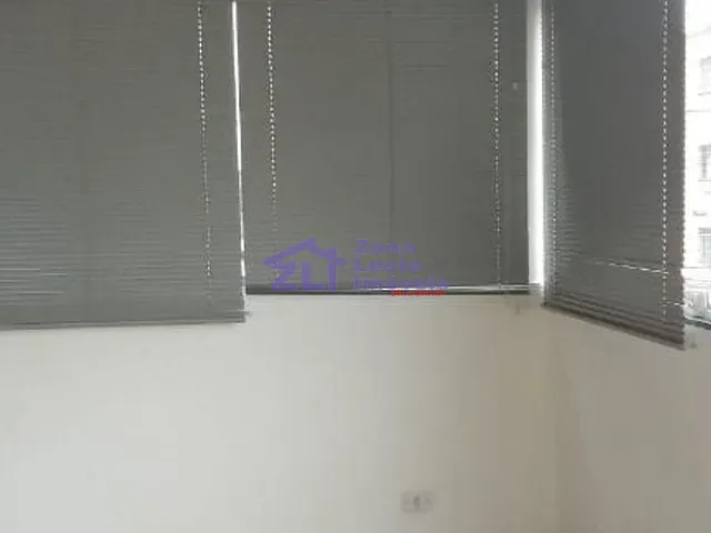 Sala com 27m², para alugar, no bairro Vila Gomes Cardim em São Paulo
