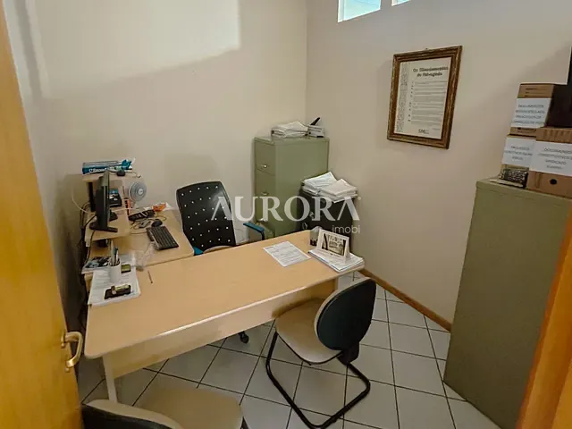 Sala à venda, no bairro Centro em Londrina