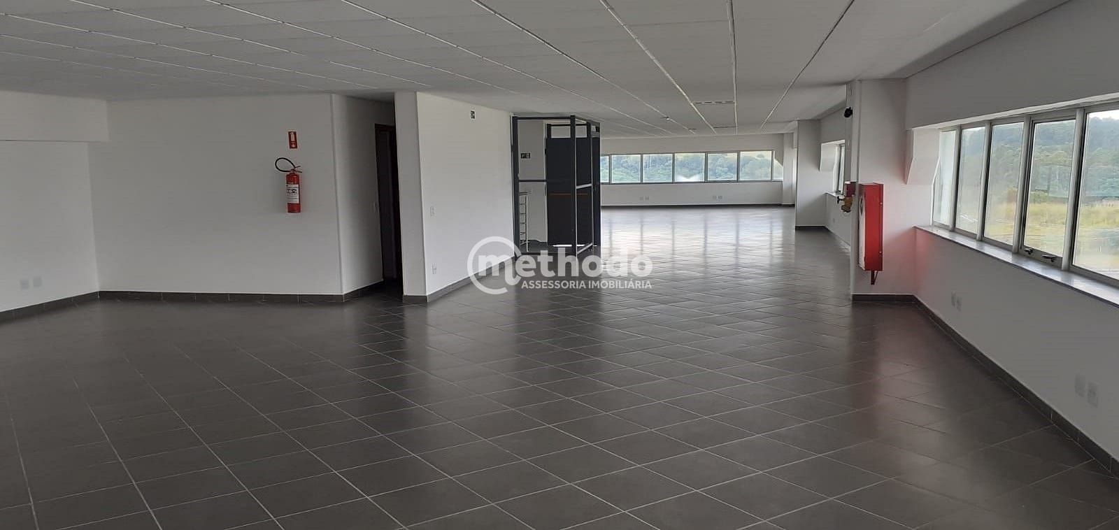 Sala-Conjunto, 331 m² - Foto 3