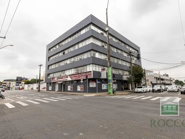 Sala à venda, no bairro São Pedro em São José Dos Pinhais