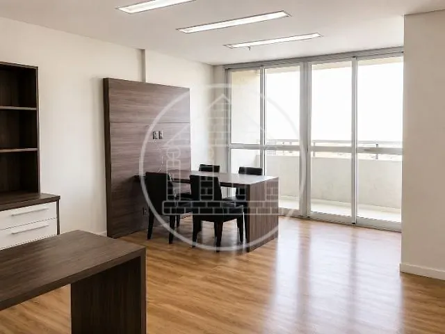 Sala com 42m², à venda ou para alugar, no bairro Chácara Santo Antônio (Zona Sul) em São Paulo