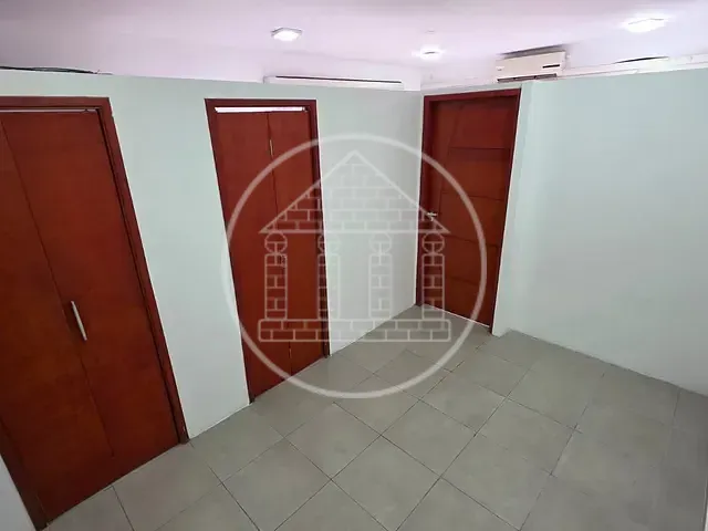 Sala para alugar, no bairro Cidade Dutra em São Paulo
