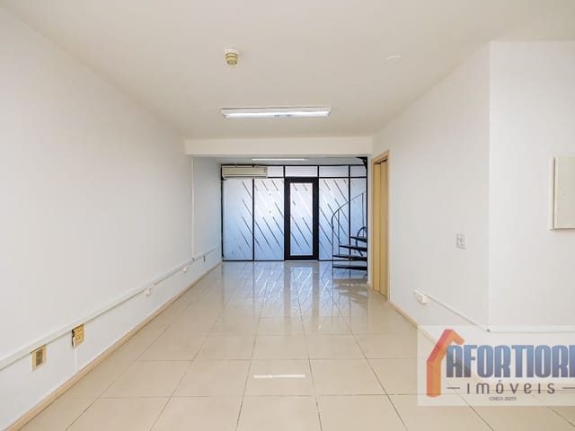 Sala para alugar, no bairro Centro em Curitiba