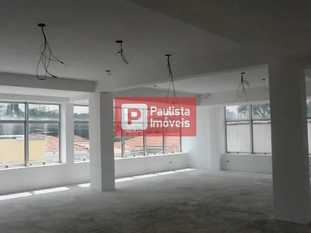 Sala com 119m², para alugar, no bairro Brooklin Paulista em São Paulo