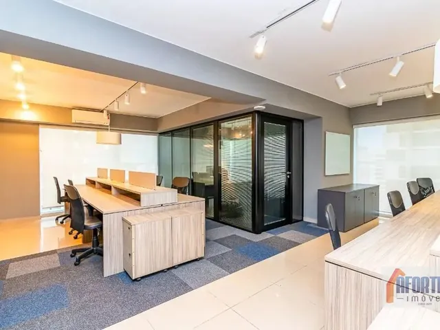 Sala para alugar, no bairro Batel em Curitiba