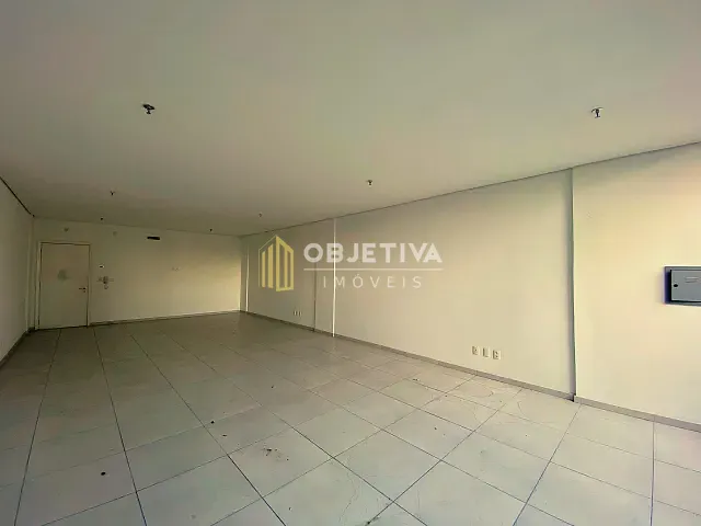 Sala para alugar, no bairro Centro em Novo Hamburgo