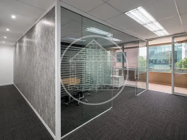 Sala com 65m², para alugar, no bairro Chácara Santo Antônio (Zona Sul) em São Paulo