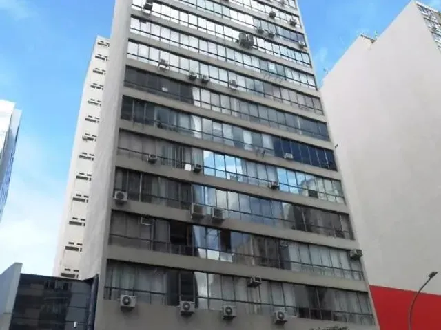 Sala à venda, no bairro Centro em Curitiba