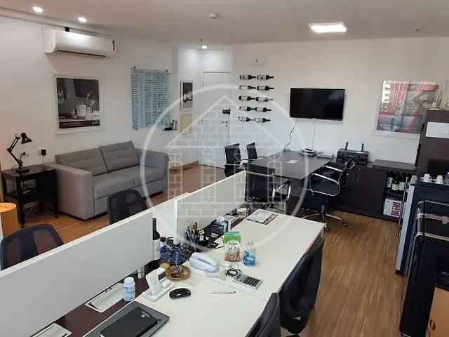 Sala com 42m², à venda ou para alugar, no bairro Chácara Santo Antônio (Zona Sul) em São Paulo