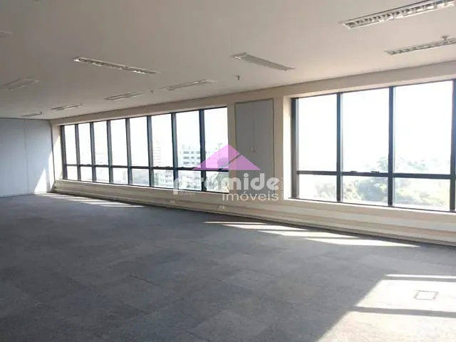 Sala com 400m², para alugar, no bairro Centro em São José dos Campos