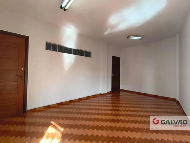 Sala para alugar, no bairro Centro em Curitiba