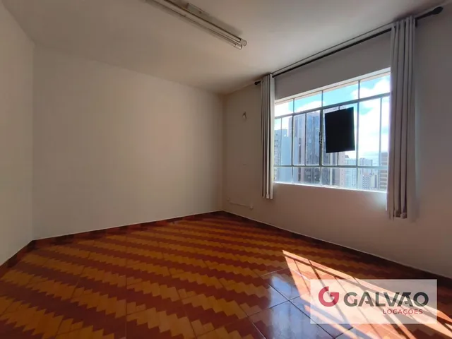 Sala para alugar, no bairro Centro em Curitiba
