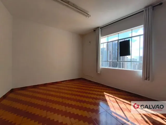 Sala para alugar, no bairro Centro em Curitiba