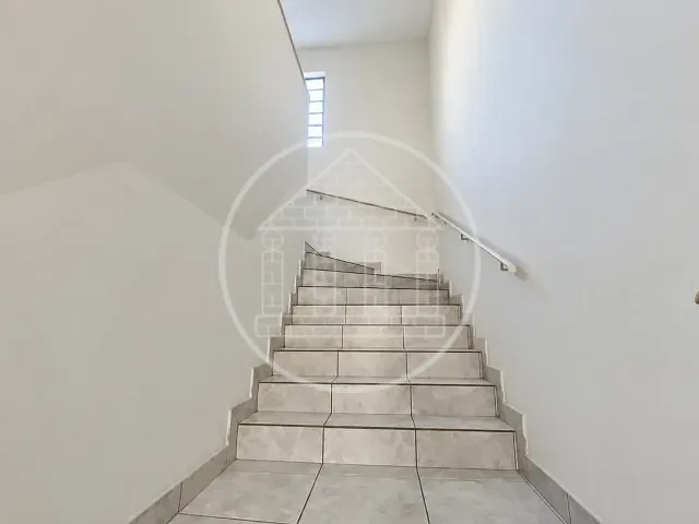 Sala para alugar, no bairro Jardim Floresta em São Paulo