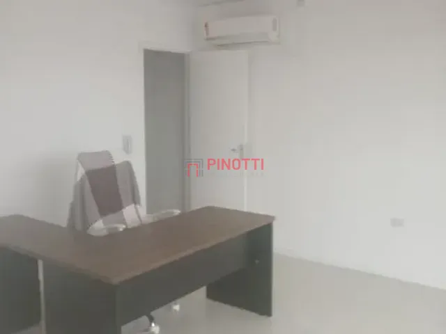 Sala à venda, no bairro Vila Santa Rita de Cássia em São Bernardo do Campo