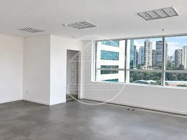 Sala com 62m², para alugar, no bairro Chácara Santo Antônio (Zona Sul) em São Paulo