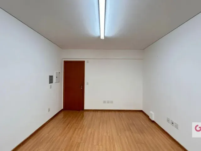 Sala para alugar, no bairro Centro em Curitiba