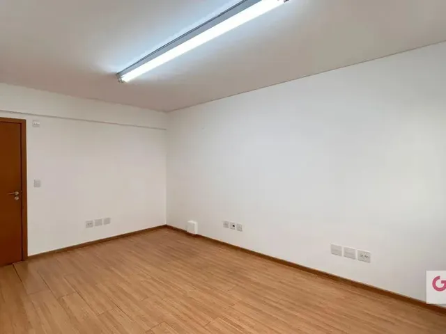 Sala para alugar, no bairro Centro em Curitiba