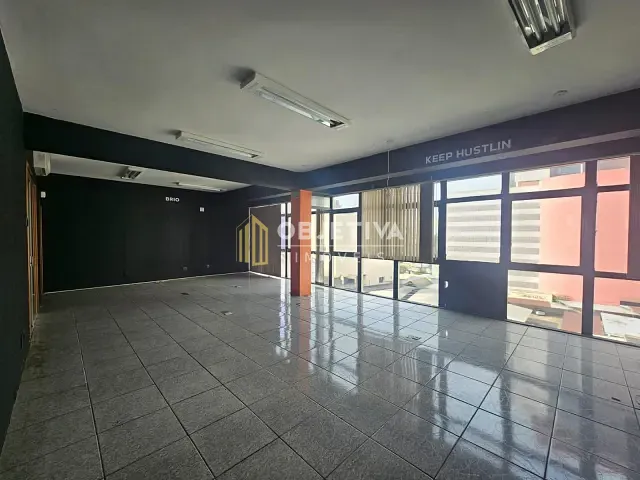 Sala com 132m², à venda, no bairro Centro em Novo Hamburgo