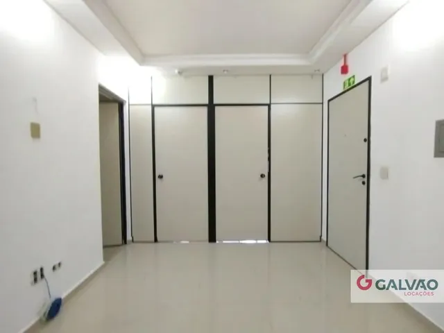 Sala para alugar, no bairro Centro em Curitiba
