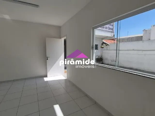 Sala com 24m², para alugar, no bairro Centro em São José dos Campos