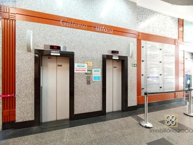 Sala para alugar, no bairro Centro em Curitiba