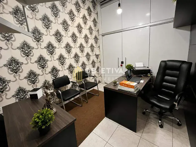 Sala à venda, no bairro Centro em Novo Hamburgo