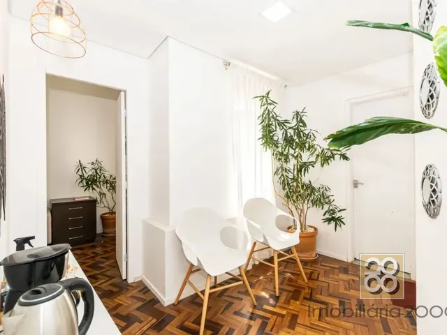 Sala à venda, no bairro Centro em Curitiba