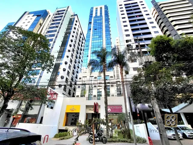 Sala para alugar, no bairro Batel em Curitiba