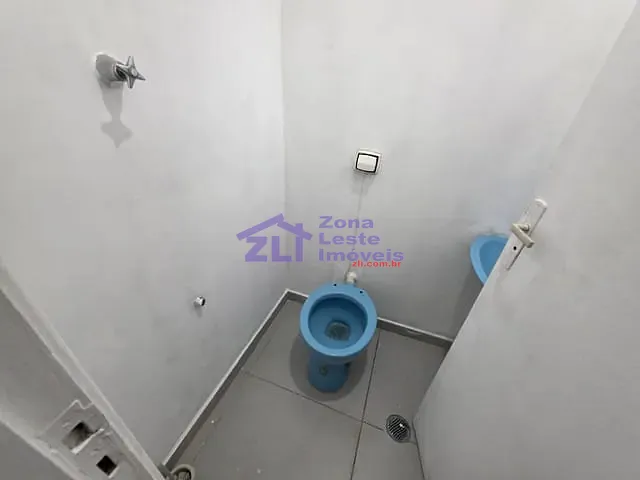 Sala com 40m², para alugar, no bairro Jardim Vila Formosa em São Paulo