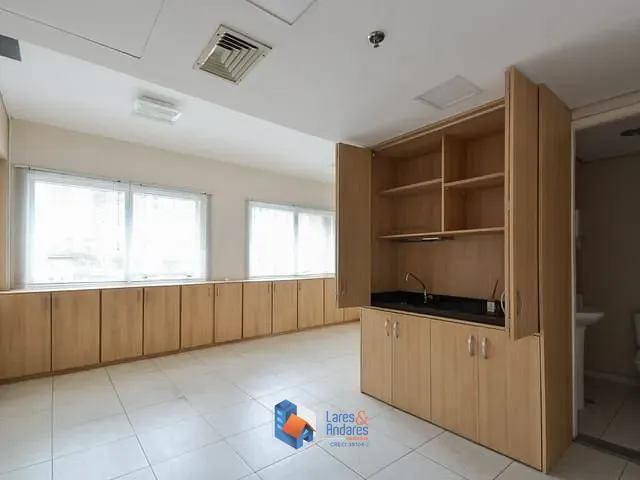 Sala com 28m², à venda, no bairro Bela Vista em São Paulo