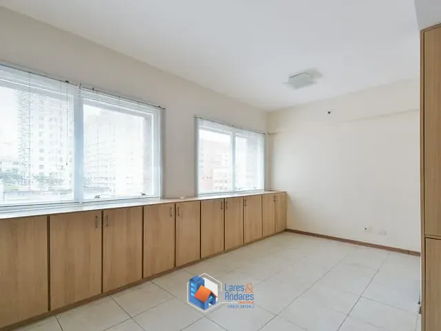 Sala com 28m², à venda, no bairro Bela Vista em São Paulo