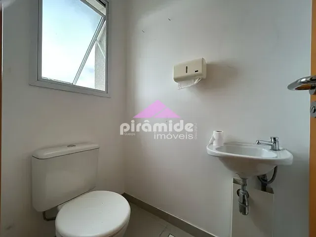 Sala com 33m², à venda, no bairro Centro em Jacareí