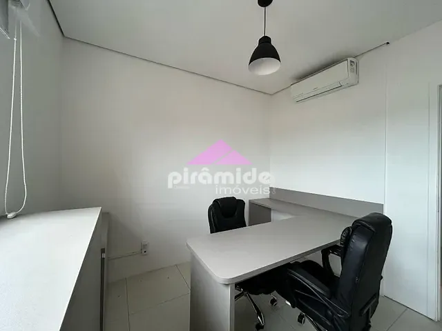 Sala com 33m², à venda, no bairro Centro em Jacareí