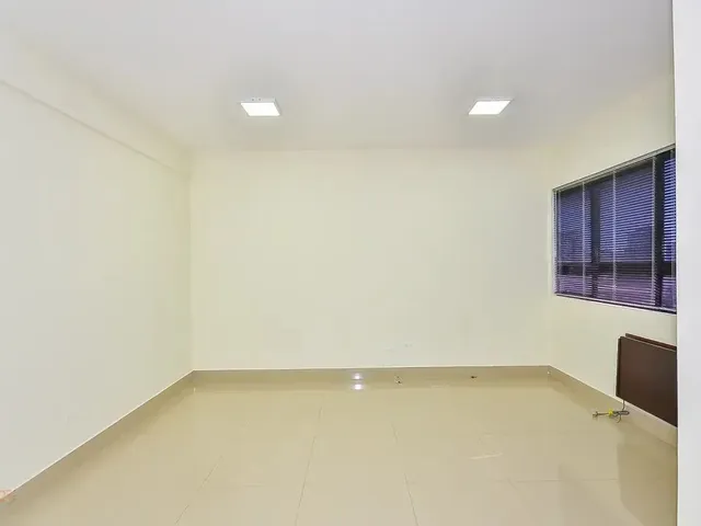 Sala para alugar, no bairro Portão em Curitiba