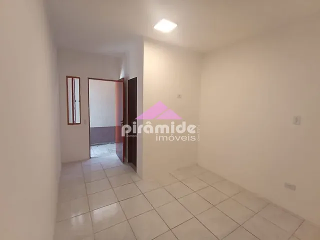 Sala com 14m², para alugar, no bairro Monte Castelo em São José dos Campos