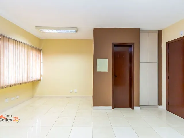 Sala para alugar, no bairro Portão em Curitiba