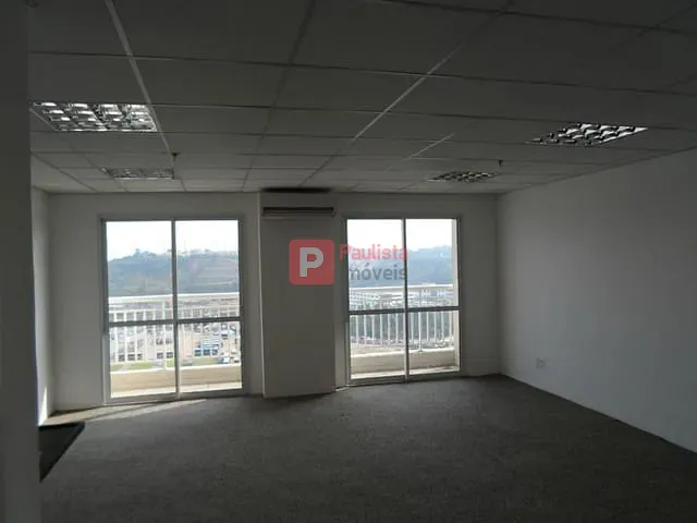 Sala com 65m², à venda, no bairro Vila Almeida em São Paulo