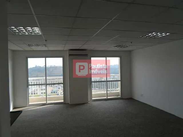 Sala com 65m², à venda, no bairro Vila Almeida em São Paulo