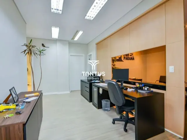 Sala à venda, no bairro Bigorrilho em Curitiba