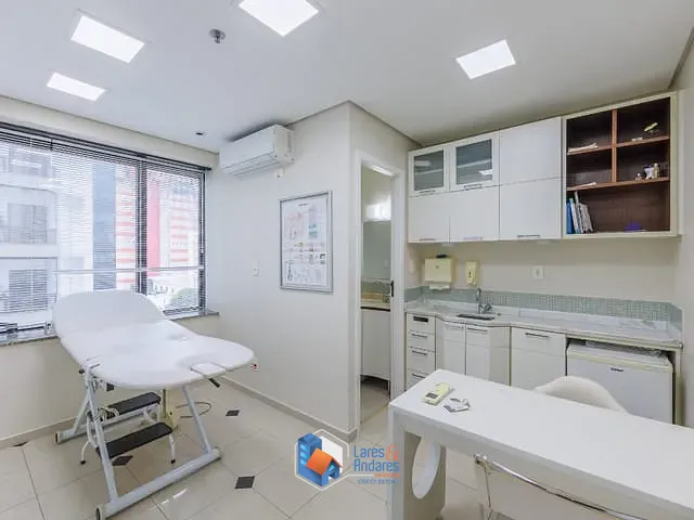 Sala com 32m², à venda, no bairro Vila Clementino em São Paulo
