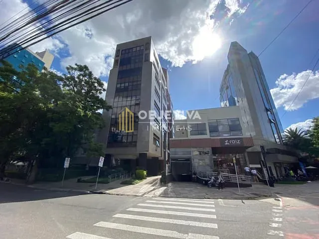 Sala com 30m², à venda, no bairro Rio Branco em Porto Alegre