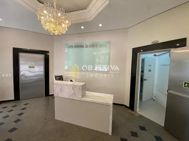 Sala com 30m², à venda, no bairro Rio Branco em Porto Alegre