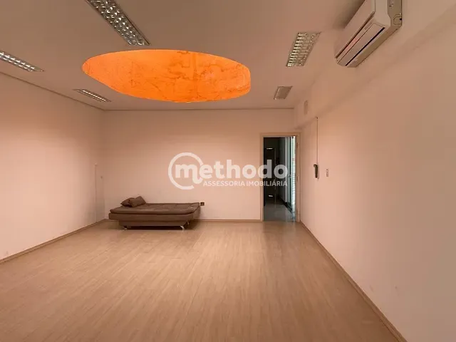 Sala com 53m², para alugar, no bairro Mansões Santo Antônio em Campinas